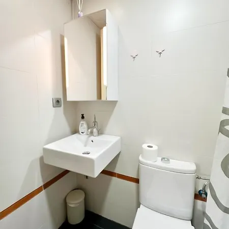 Bcn Forum Pool And Parking Included 5min Apartment Sant Adria de Besos