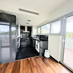 公寓 Bright 2 Bedroom With 2 Terraces Pool And Parking Near Diagonal Mar *