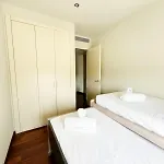 Bright 2 Bedroom With 2 Terraces Pool And Parking Near Diagonal Mar 公寓 *