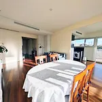 Bright 2 Bedroom With 2 Terraces Pool And Parking Near Diagonal Mar 公寓 *