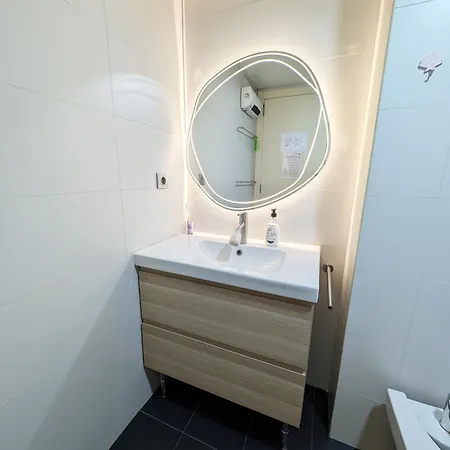 Barcelona Forum Pool And Parking Included And 5min *